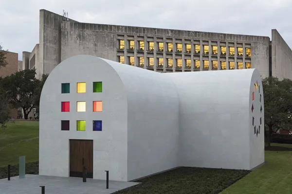 Ellsworth Kelly installation